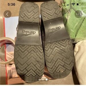 Dansko  clog